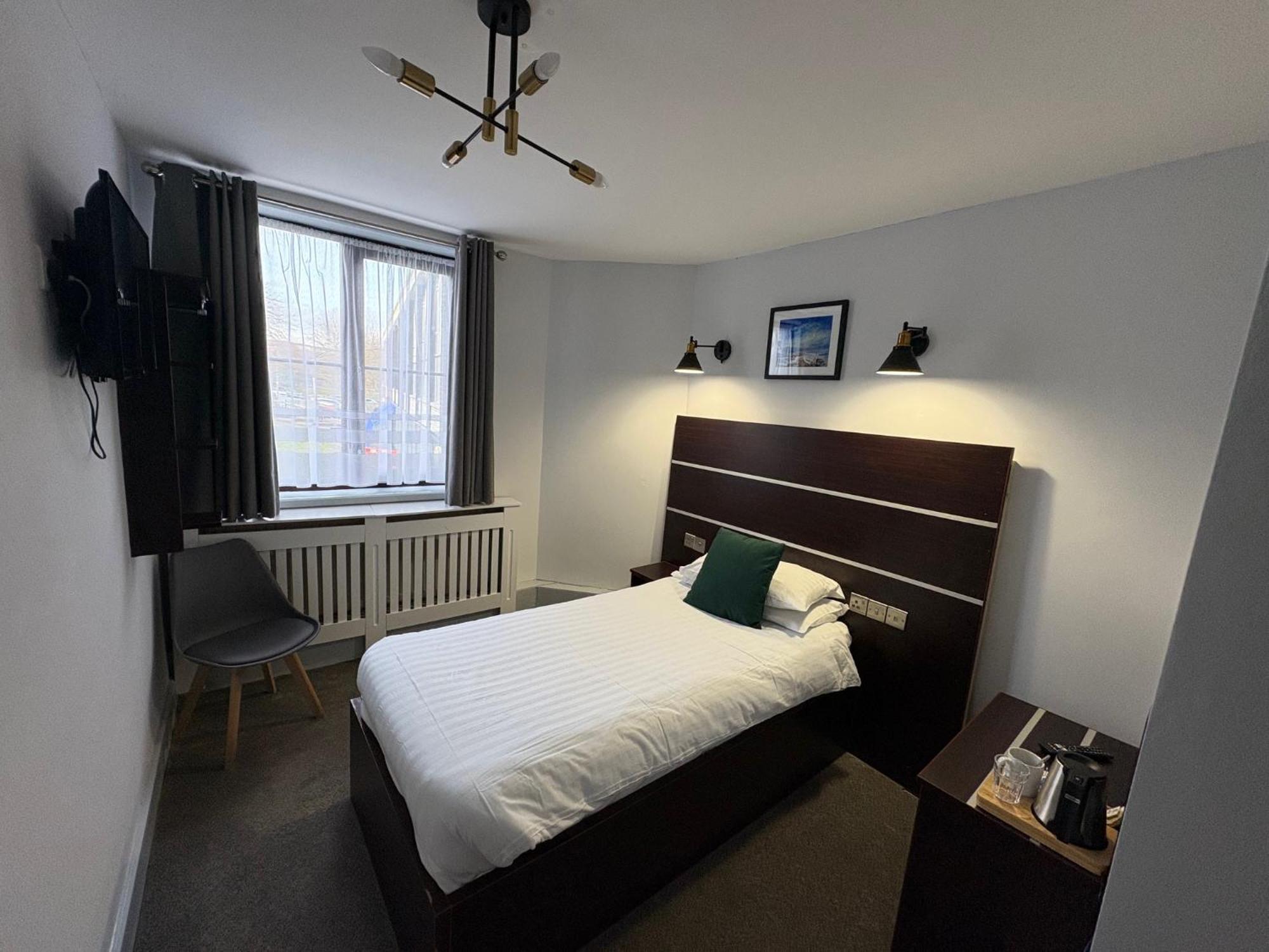 Best Western Ebbw Vale Kültér fotó