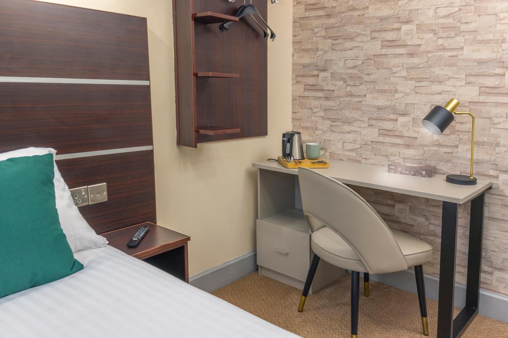 Best Western Ebbw Vale Kültér fotó